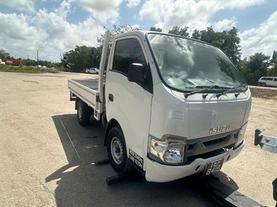 ISUZU - TRAVIZ