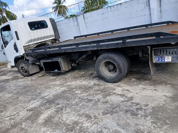 ISUZU NPR71K TRUCK - TDP5679