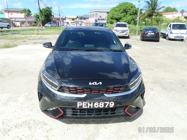 KIA - CERATO 1.6L SX