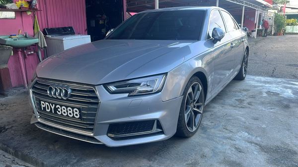 AUDI - A4 1.4 TFSI - PDY3888